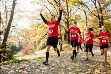 The Sokol Run of the Republic 2022 has once again expanded its borders. Thousands of runners had fun celebrating the foundation of the Republic in motion at more than 60 locations in the Czech Republic and abroad